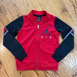 Boy’s Jordan Zip Up Jacket/Coat. Size 6. Excellent to Like New Condition.